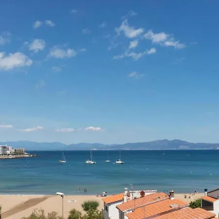 In Near Cala De La Creu